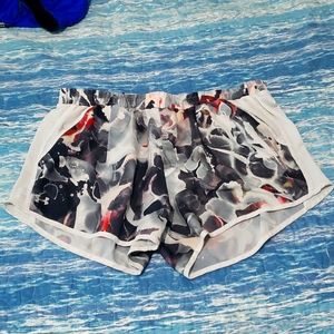 Under Armour Fly-By Running Shorts w/Pockets and Built-In Mesh Underwear Sz. XL